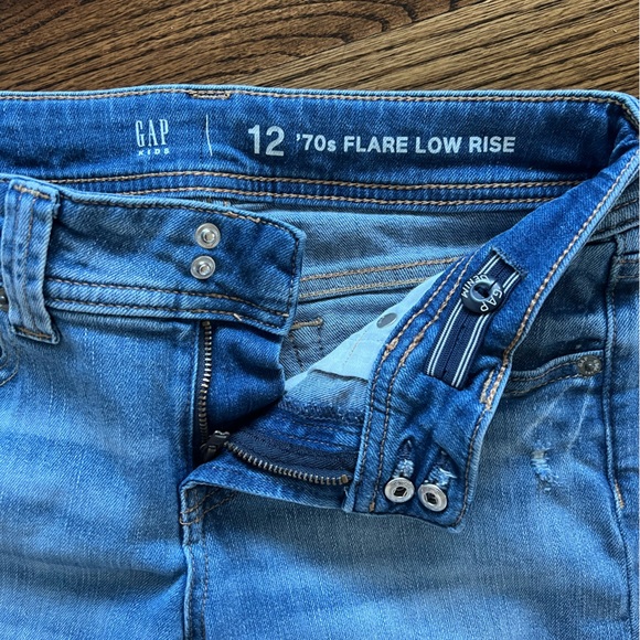 Gap Kids 70’s Flare Low Rise Jean - Picture 4 of 5